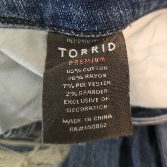 Torrid Winter Premium Skinny Whiskering Distressed Womens Jeans 26 - Picture 4 of 4